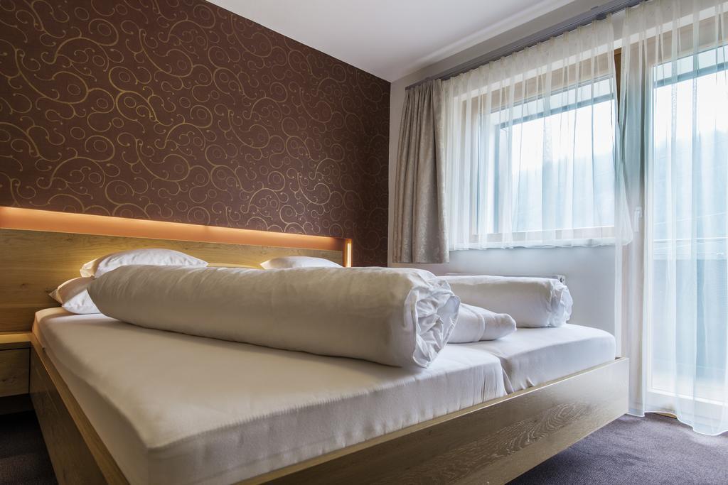 Apartments Tschanun Gaschurn Ngoại thất bức ảnh